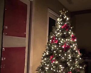 gostosa brazilian rides christmas tree in festive position