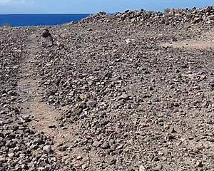 damn this 18yo teen pisses public then blows boyfriend risky camping