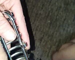 i tribute mell cage solo old part 1 in her tight cage