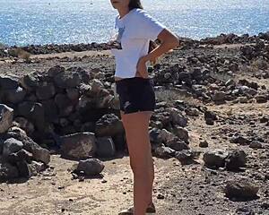 damn this 18yo teen pisses public then blows boyfriend risky camping