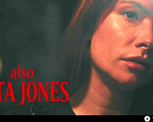 imagine octokuro as horny vampirella seducing sata jones for huge tits lezdom scissoring??