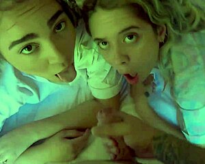 wanna fill these blonde brazilian mouths with cum?