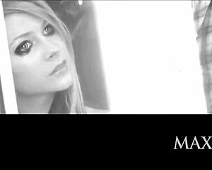 Avril Lavigne Wins Goddess Tournament Canada