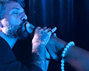 damn these latina feet toes heels need my tongue lickin suckin gaggin deepthroat domination!!