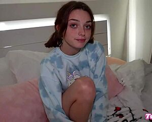 Daddy Johnny Makes Shrooms Squirt From Tight Pussy With Buttplug