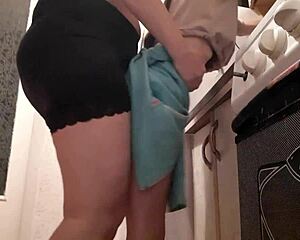 i waited til no one home to fuck stepdaughter hard she flys into orgasm