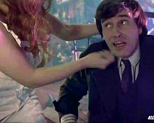 halina kowalska bares big tits in sanatorium pod klepsydra sexy scene