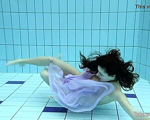 Aneta Splashes Big Tits in Purple Dress Underwater Pool Play