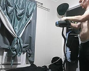 hey check hunghank69's latest monster cock workout update