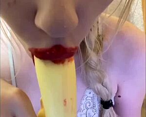 i luv elza koms sweet dance n her sexy lips on my cock