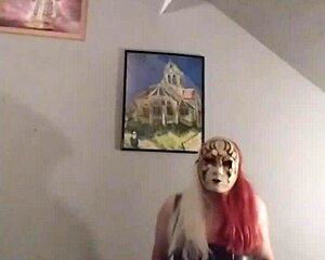 lily kig crossdresses in sexy update vid with trans action