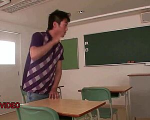 kyoka mizusawa performs school scene with japanese flair