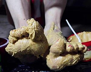 Peanut Butter Jelly Fuels Milf's Foot Fetish Footjob Fantasy