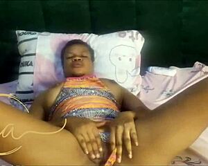 can you handle ladygold's solo anal fingering moans in full vid?
