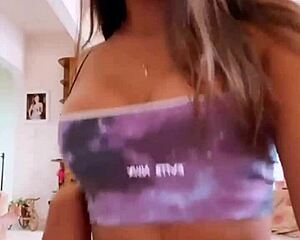 Homemade Brunette Babe With Big Ass And Tits Twerks Young 18+ Style In Amateur Clip