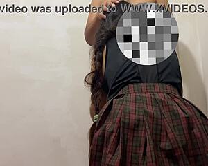 Peruvian schoolgirl kneels to suck cock like pro after class?