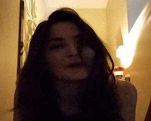 mollyjanexxx update 4 backstage as she tries explaining her housewife routine aug 15