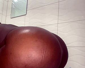 hey just my solo time bending over big ass spreading pussy with dildo