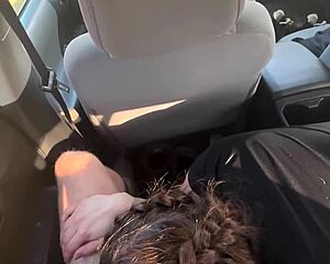 i met this 18 year old tinder date and she gave me the sloppiest throat ever in my car