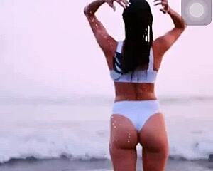 african beauty's insta-famous juicy ass and wet pussy up close