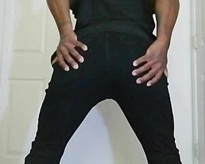 wanna stretch this ass with me during workout joi? join free now