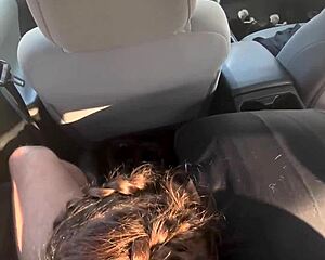i met this 18 year old tinder date and she gave me the sloppiest throat ever in my car