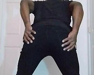 wanna stretch this ass with me during workout joi? join free now