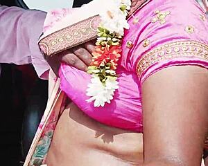 bhabi, your sexy saree in the car got me talkin dirty telugu style