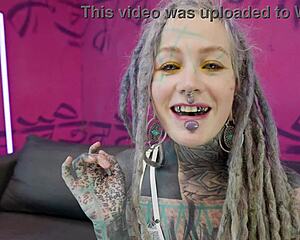 crazy extreme dap deepthroat leads to massive squirt threesome 💦😈