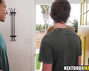 whoa roommates fight over that one fat cock