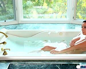 hey asian roommate your pussy feels amazing when i rub it in the tub