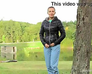 hey check out susie letting loose with that outdoor piss scene