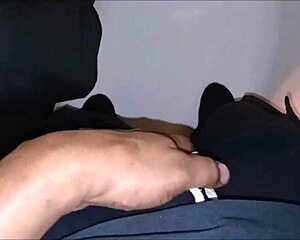 i catch burglar breaking in and seduce him to worship my big ebony ass 😏🍑