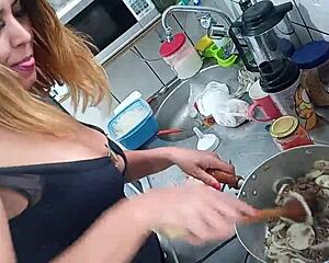 Sarah Rosa Shakes Huge Ass And Tits In Steamy Kitchen Latina Fuck