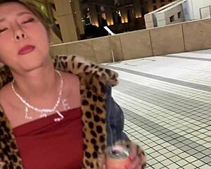 No-Bra Busty Gal's G-Cup Tits Ride Hardcore