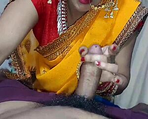 Daughter-in-law bursts into father-in-law's room for dirty Hindi talk sex