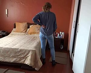 Great Cumshot Hits Stepmom's Jeans-Clad Ass From Two Angles