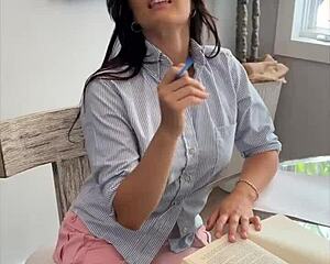 Kloe Fucks Best Friend's Stepdad Hard!