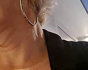 seeking cruise stranger to pound my wet pussy hard