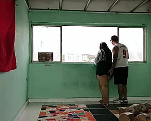 la puta de mi pro me ayudo con cardio comiendo su gran culote y follando hasta el final