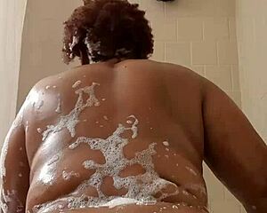 stayrichgirl soaks her big ass and tits in the bath tub update three