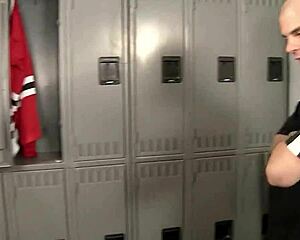 slim cheerleader no panties begs coach's fat cock fuck after class!