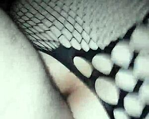 damn that big ass mexican latina bends over and paints my cock with her mouth