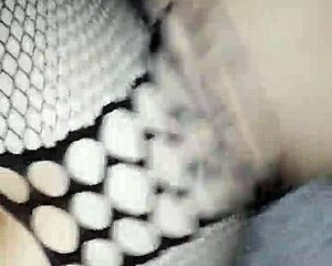 damn that big ass mexican latina bends over and paints my cock with her mouth