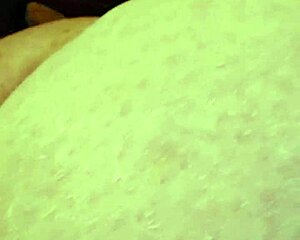 curvy bbw amateur first-timer rubs her fat pussy with big dildo on cam