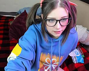 Nerdy feet edged bare or pantied to squirt?