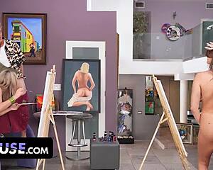 Fuck the model mid-nude painting for best big tits blowjob results