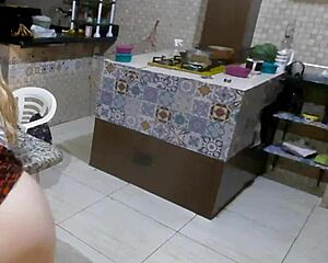 She was dying to fuck and her husband only thought about playing video games