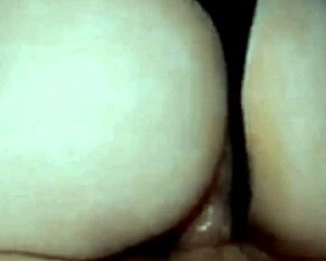 meia-irmã prostituta helps with my work and cums inside