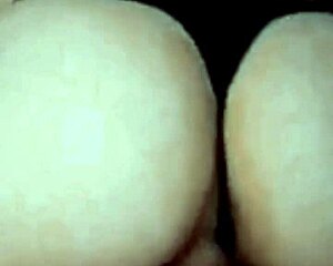 meia-irmã prostituta helps with my work and cums inside